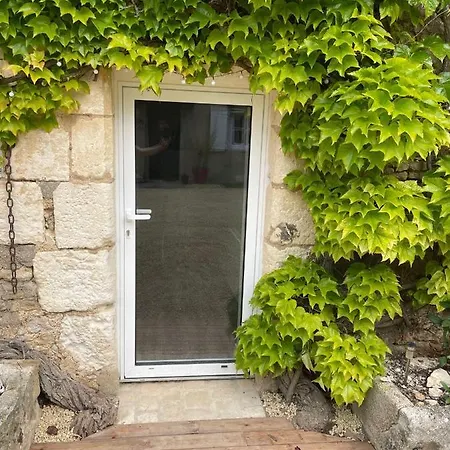 Les Iris - Erable - Petit Dejeuner Avanton